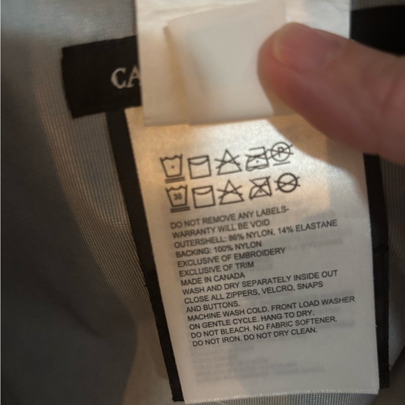 Canada Goose Dark Green Rain Jacket with Red Zipper - Picture 6 of 9